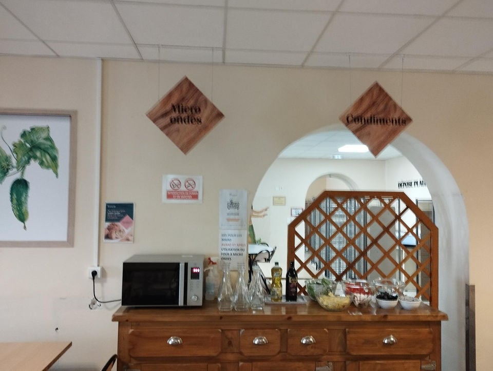 Pose signaletique magasin en PACA